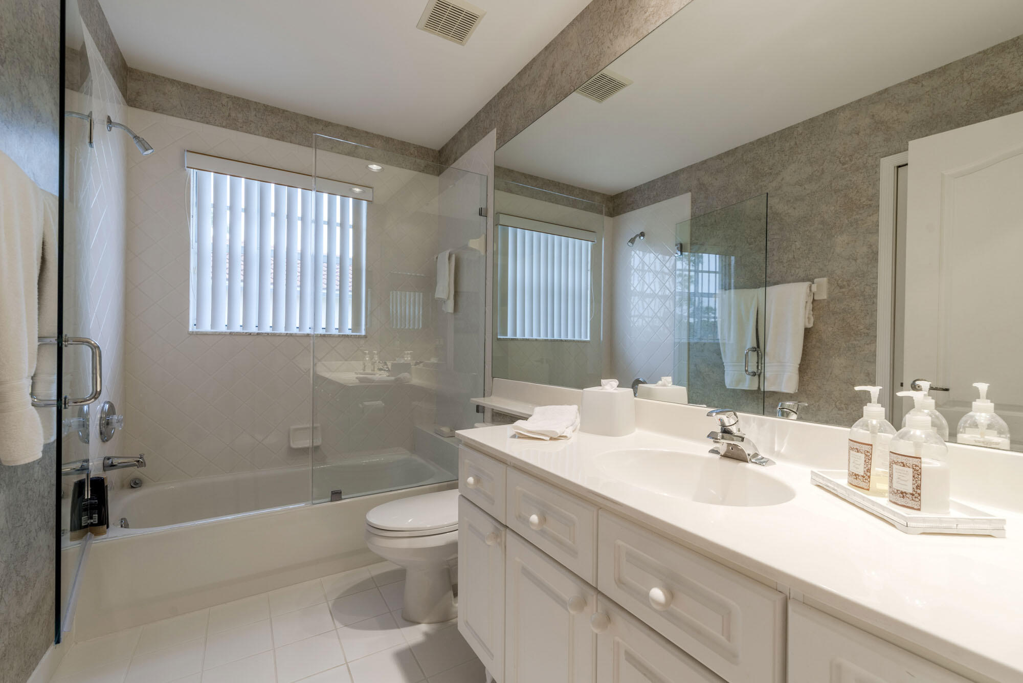 414 Eagleton Cove Way