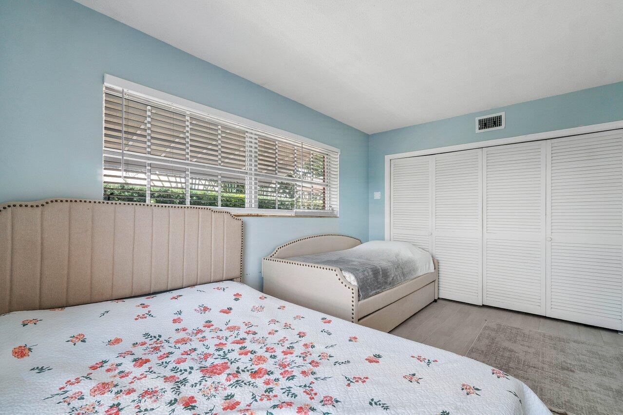 148 Yacht Club Drive 11