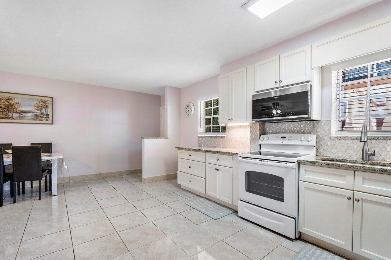 148 Yacht Club Drive 11