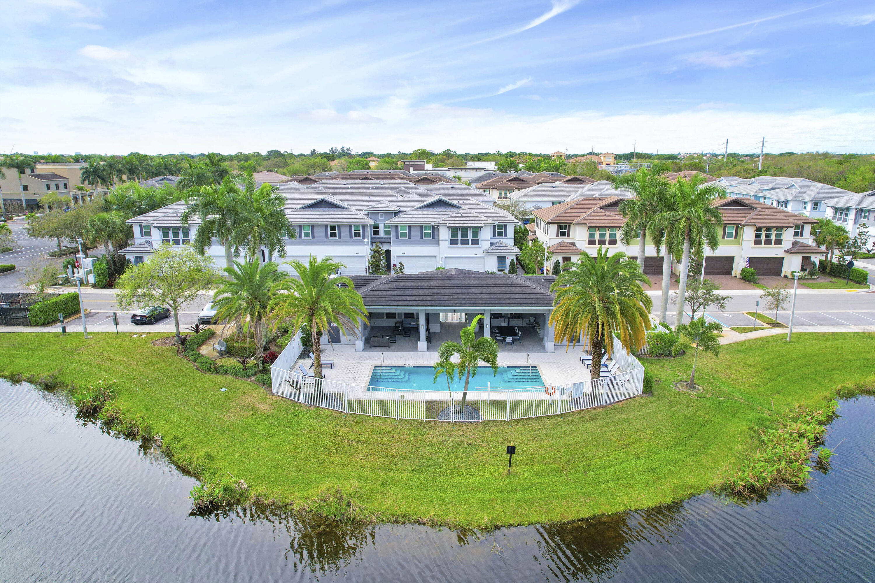 4932 Pointe Midtown Way