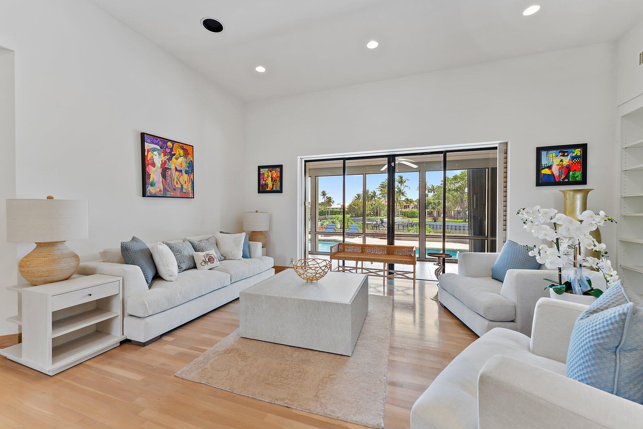 1454 Point Way