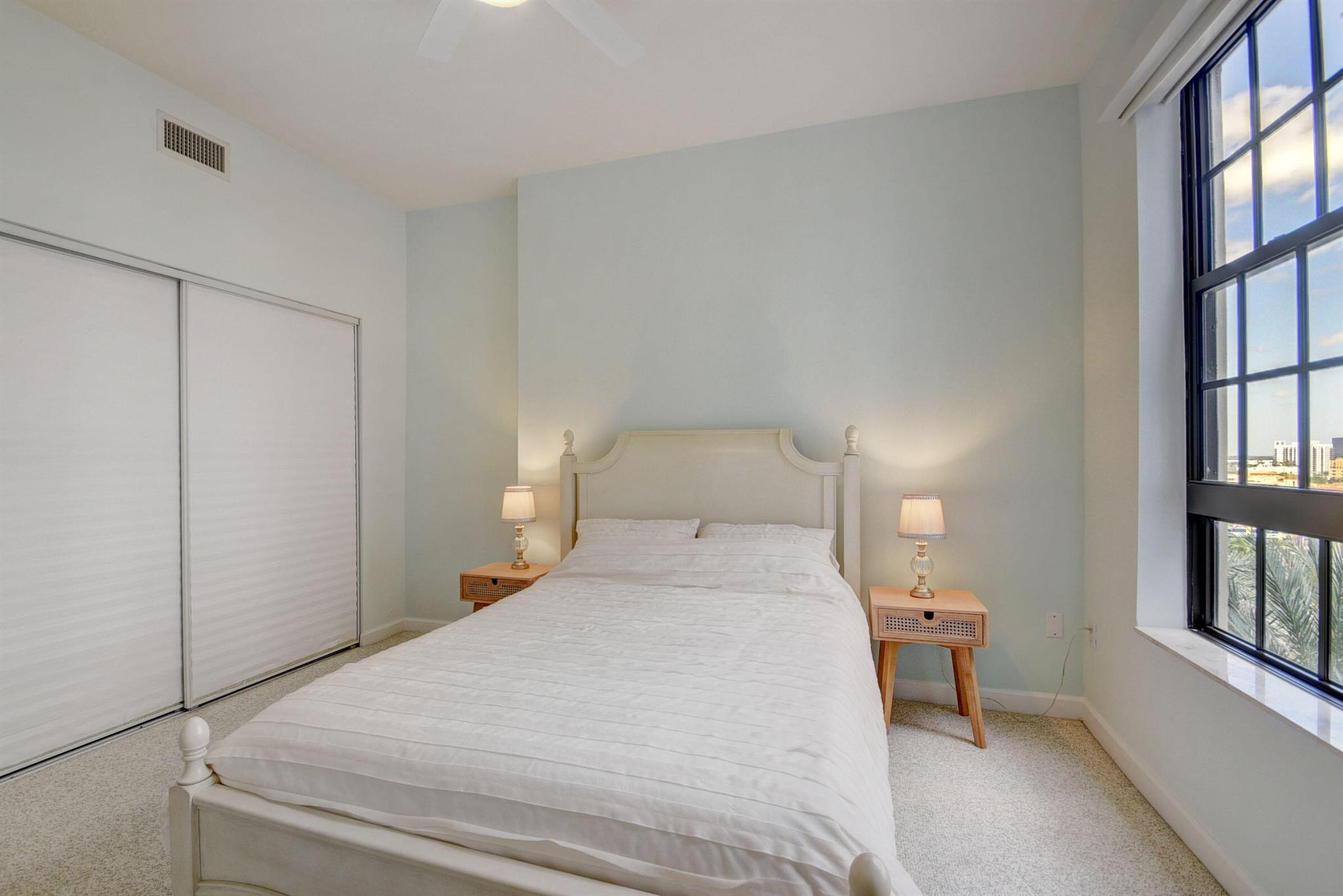 801 S Olive Avenue 1119