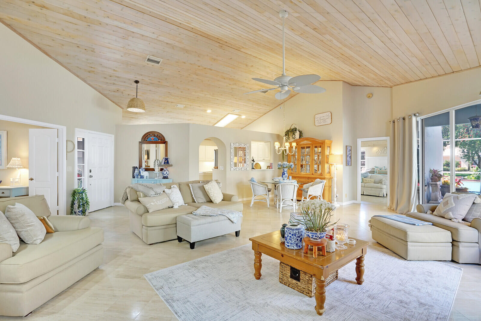 9112 Baybury Lane