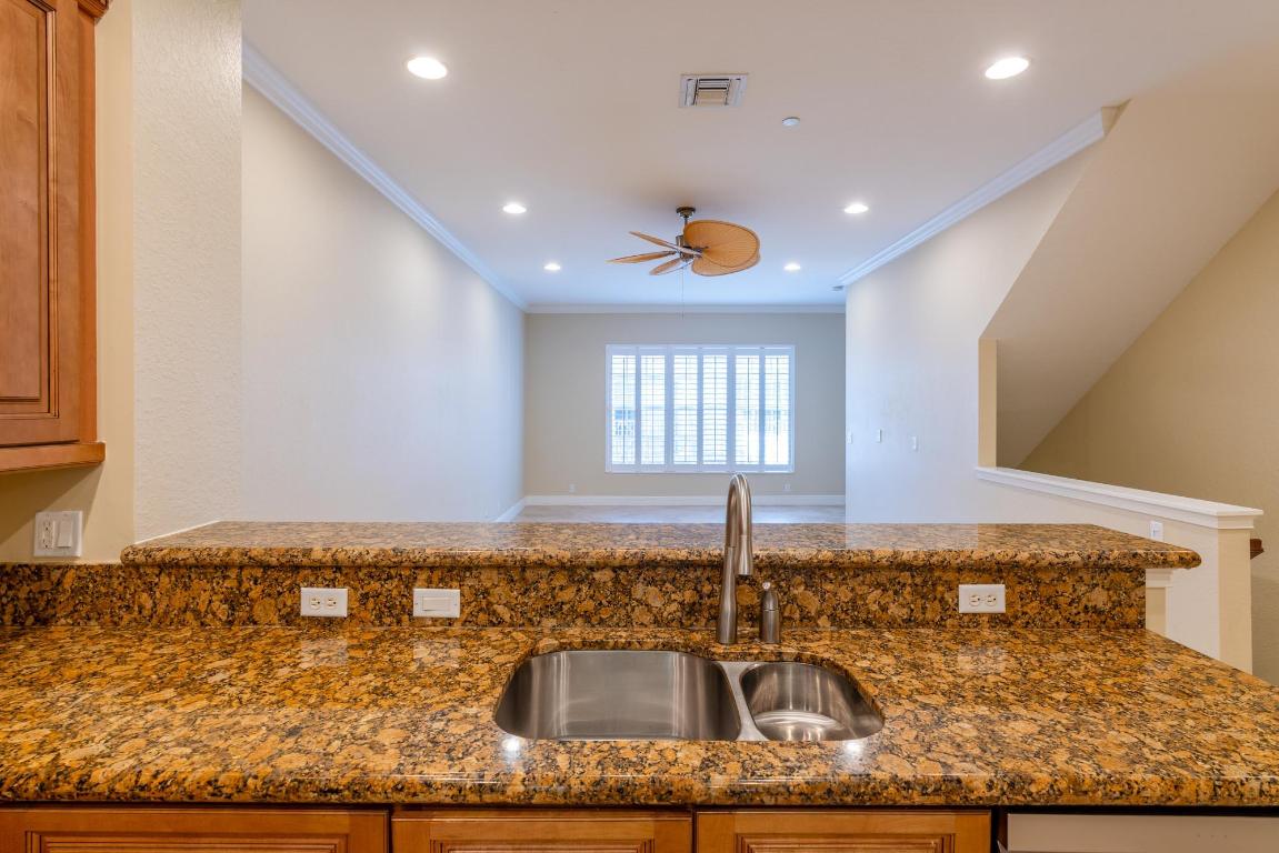 4803 Sawgrass Breeze Drive