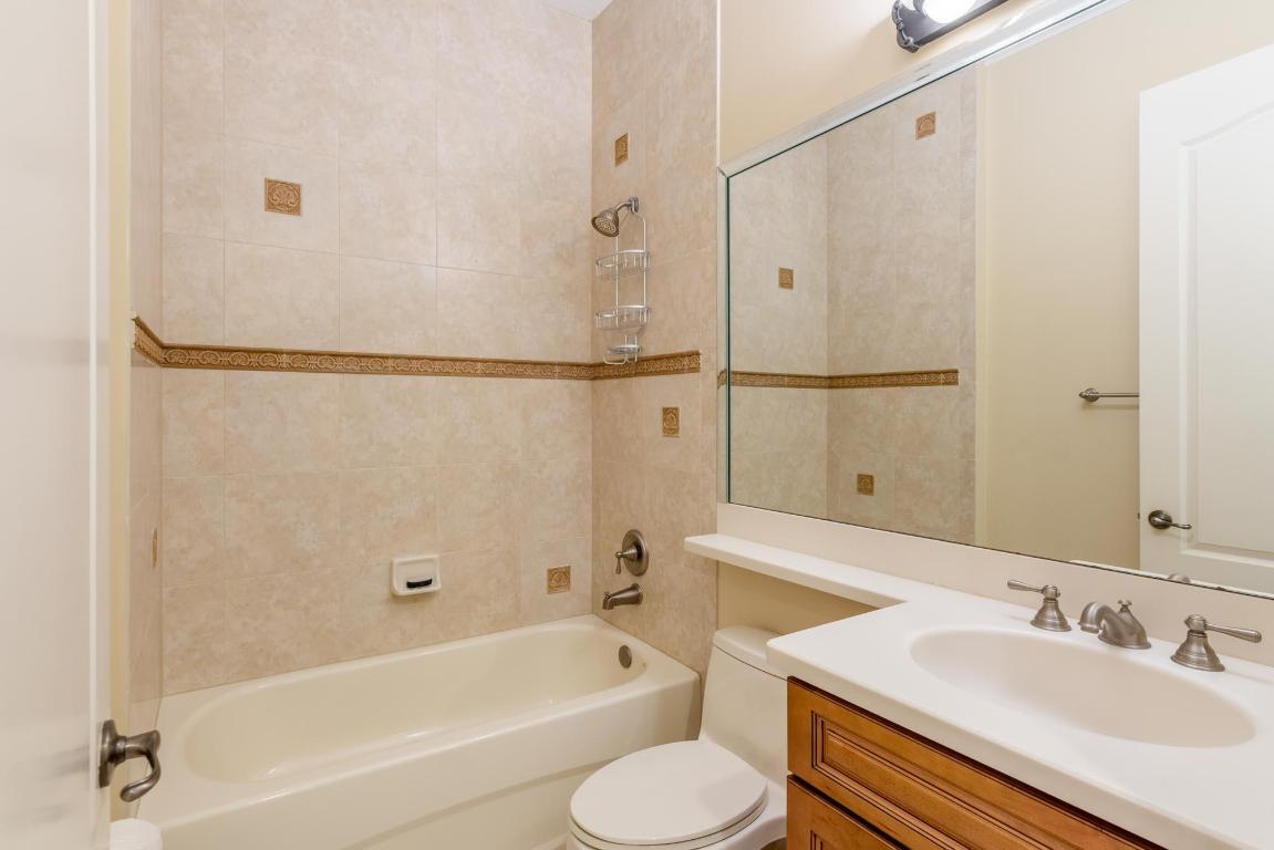 4803 Sawgrass Breeze Drive