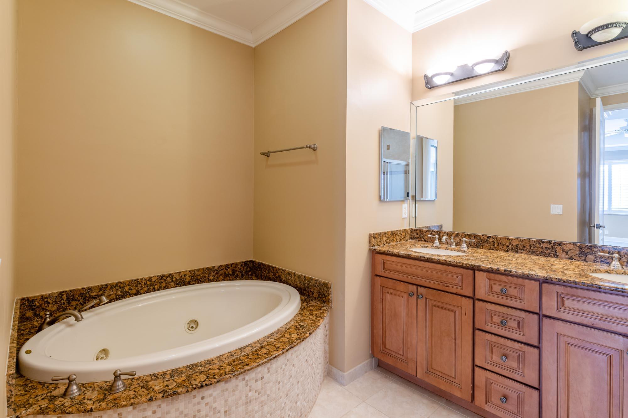 4803 Sawgrass Breeze Drive