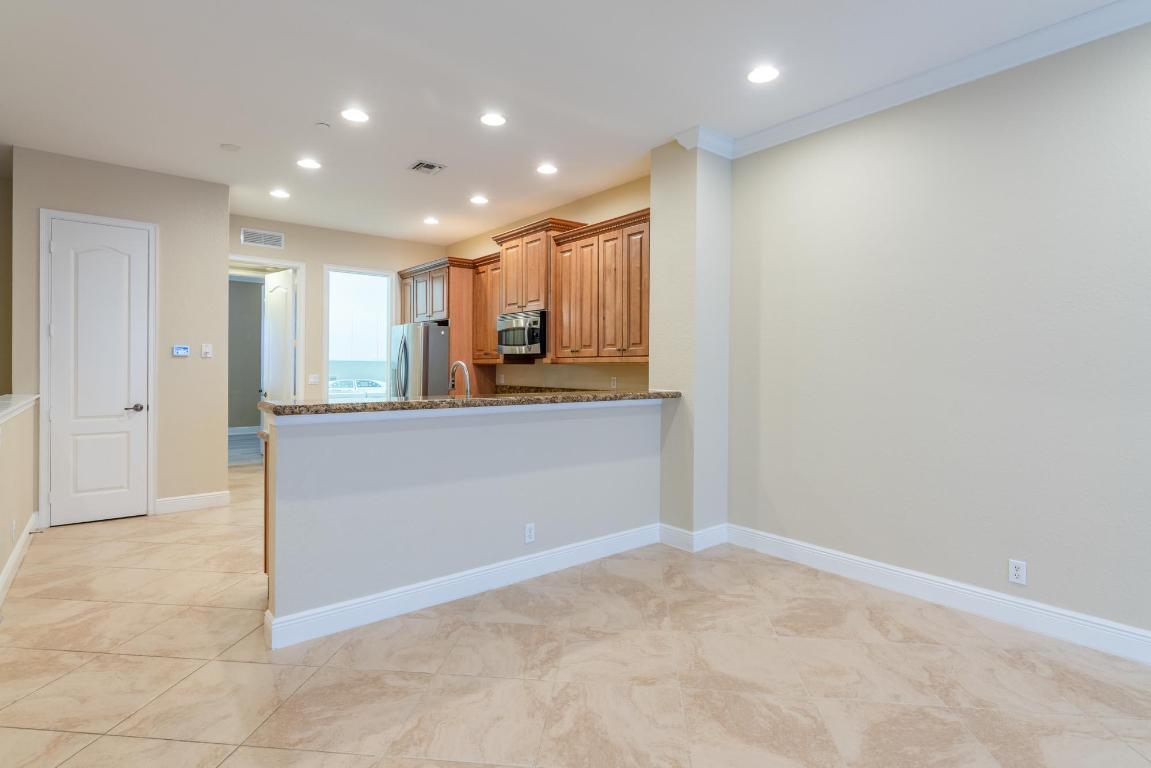 4803 Sawgrass Breeze Drive