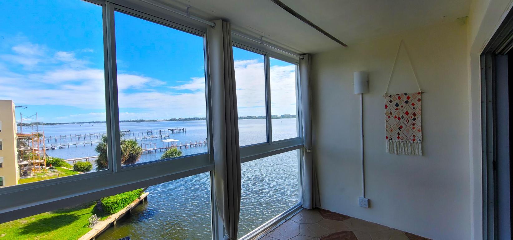 100 Waterway Drive S 407