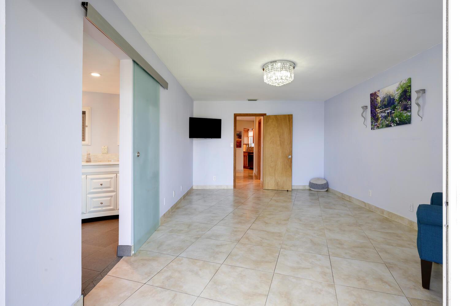 100 Waterway Drive S 407