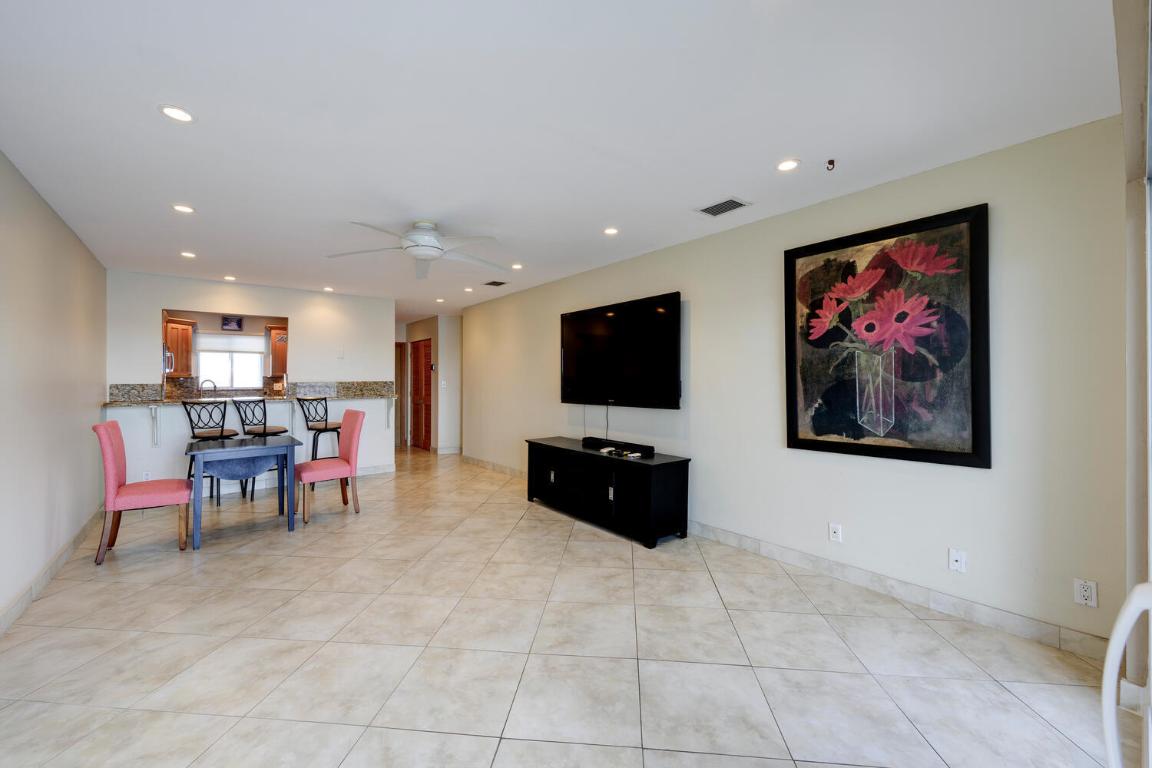 100 Waterway Drive S 407