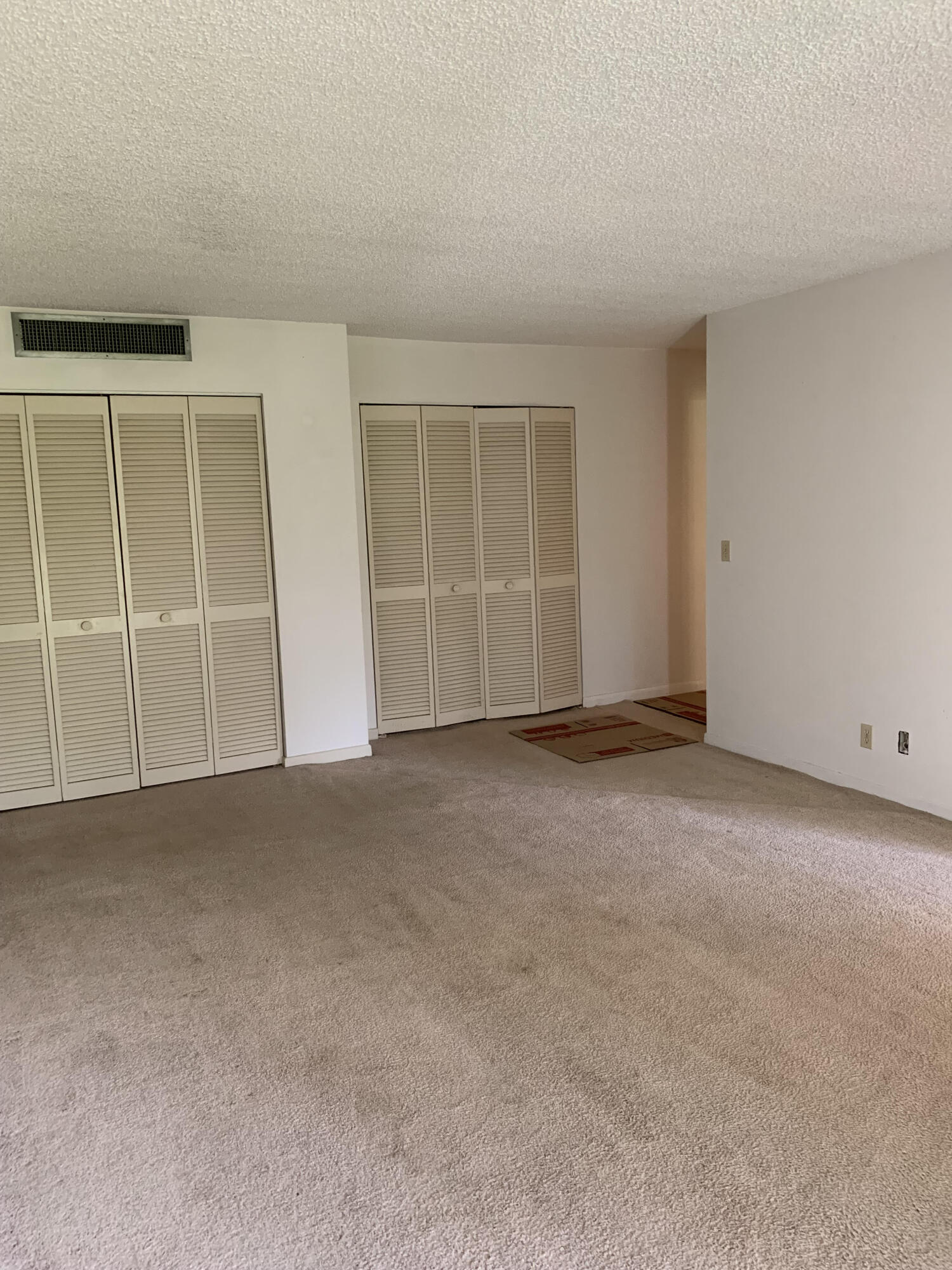 150 Pineview Road I4