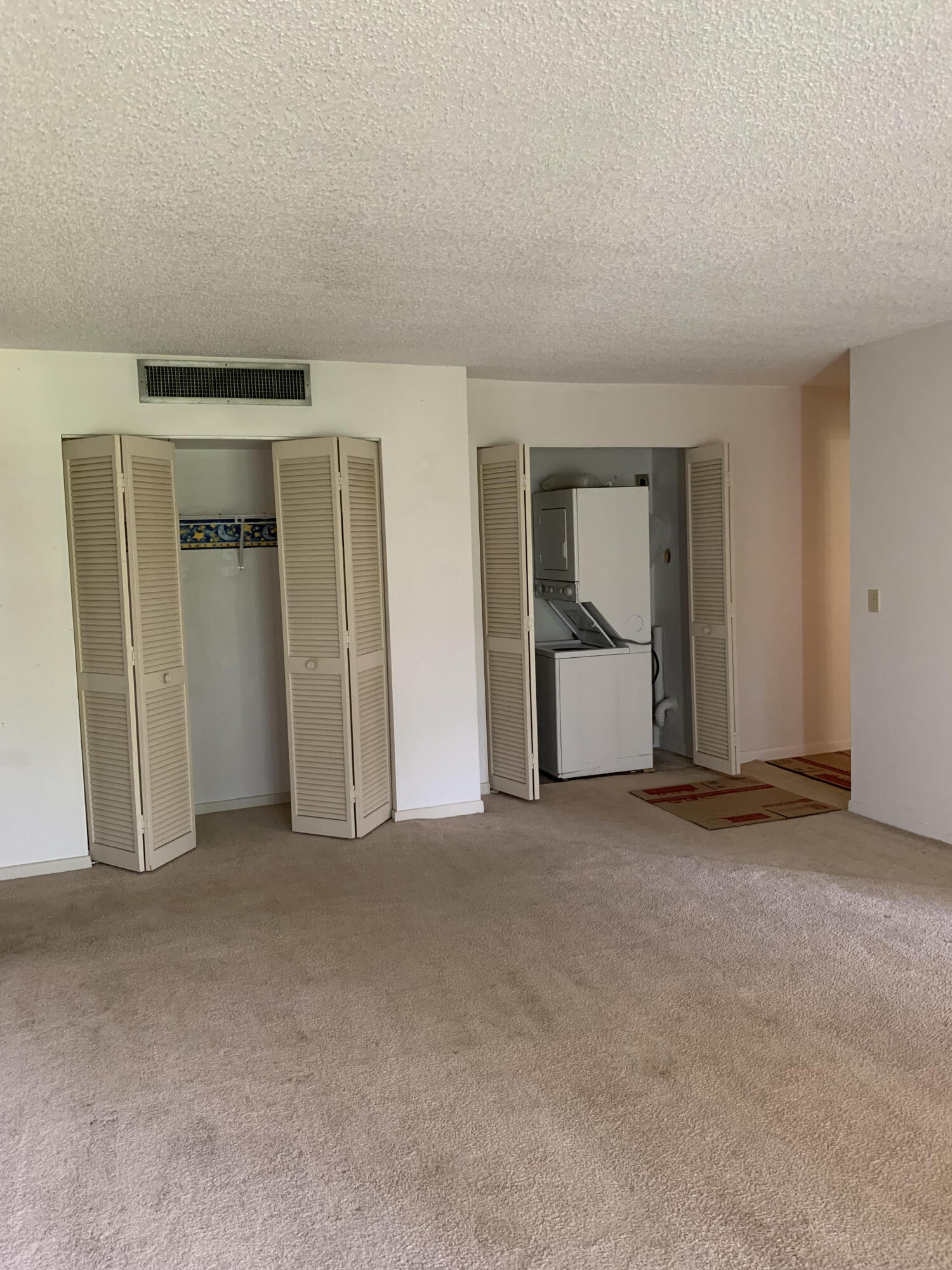 150 Pineview Road I4