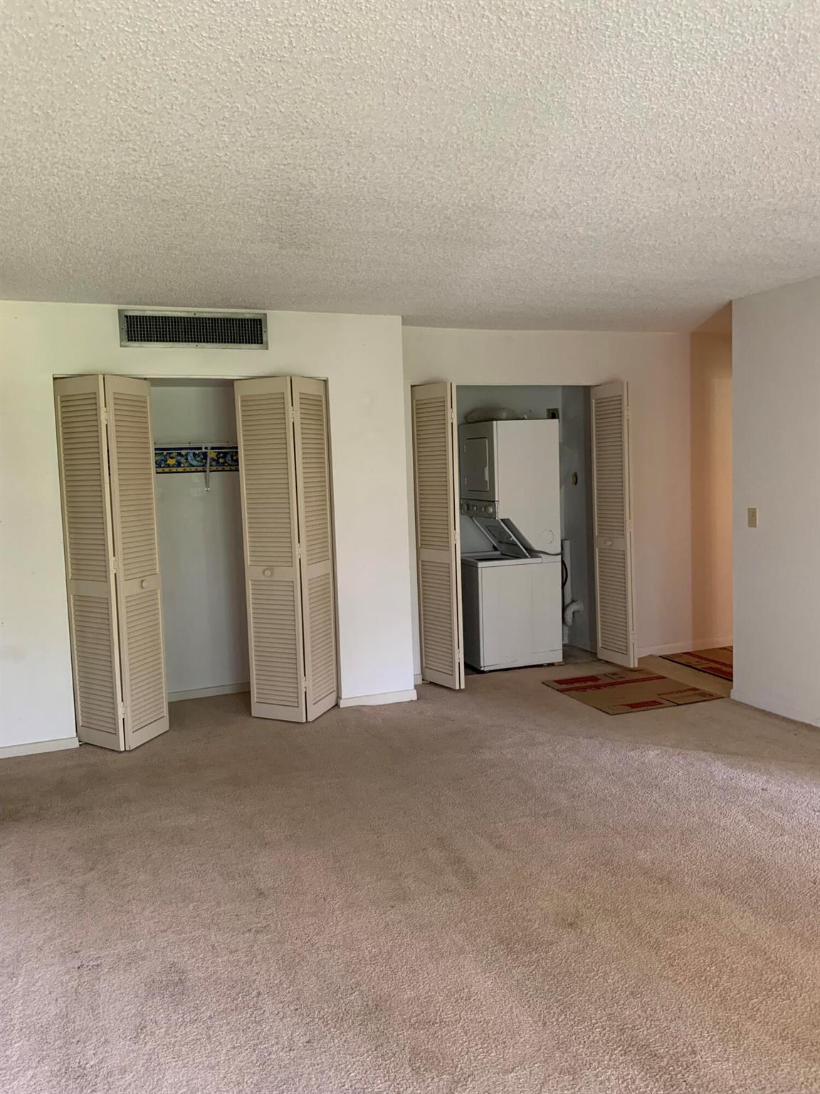 150 Pineview Road I4