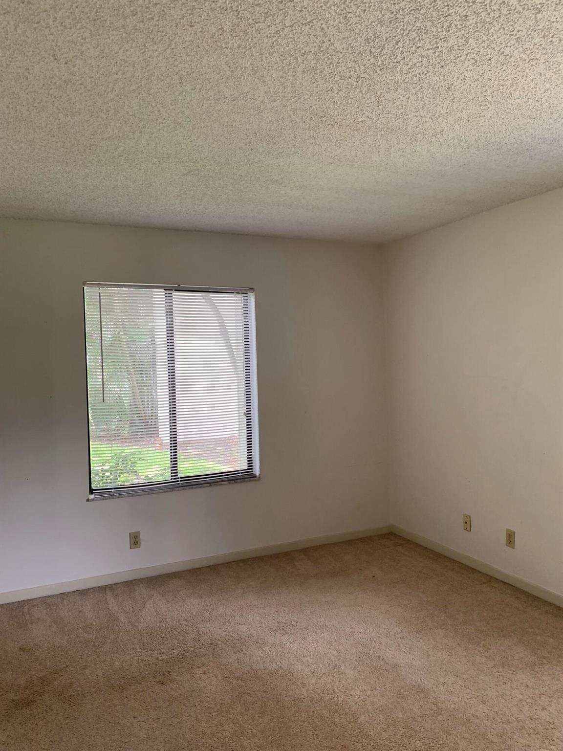 150 Pineview Road I4