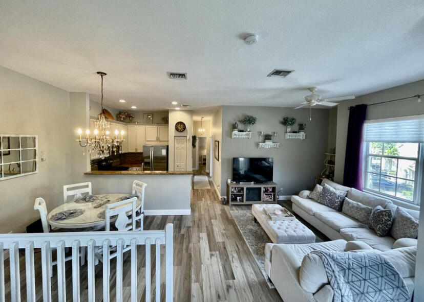 4971 Bonsai Circle 209