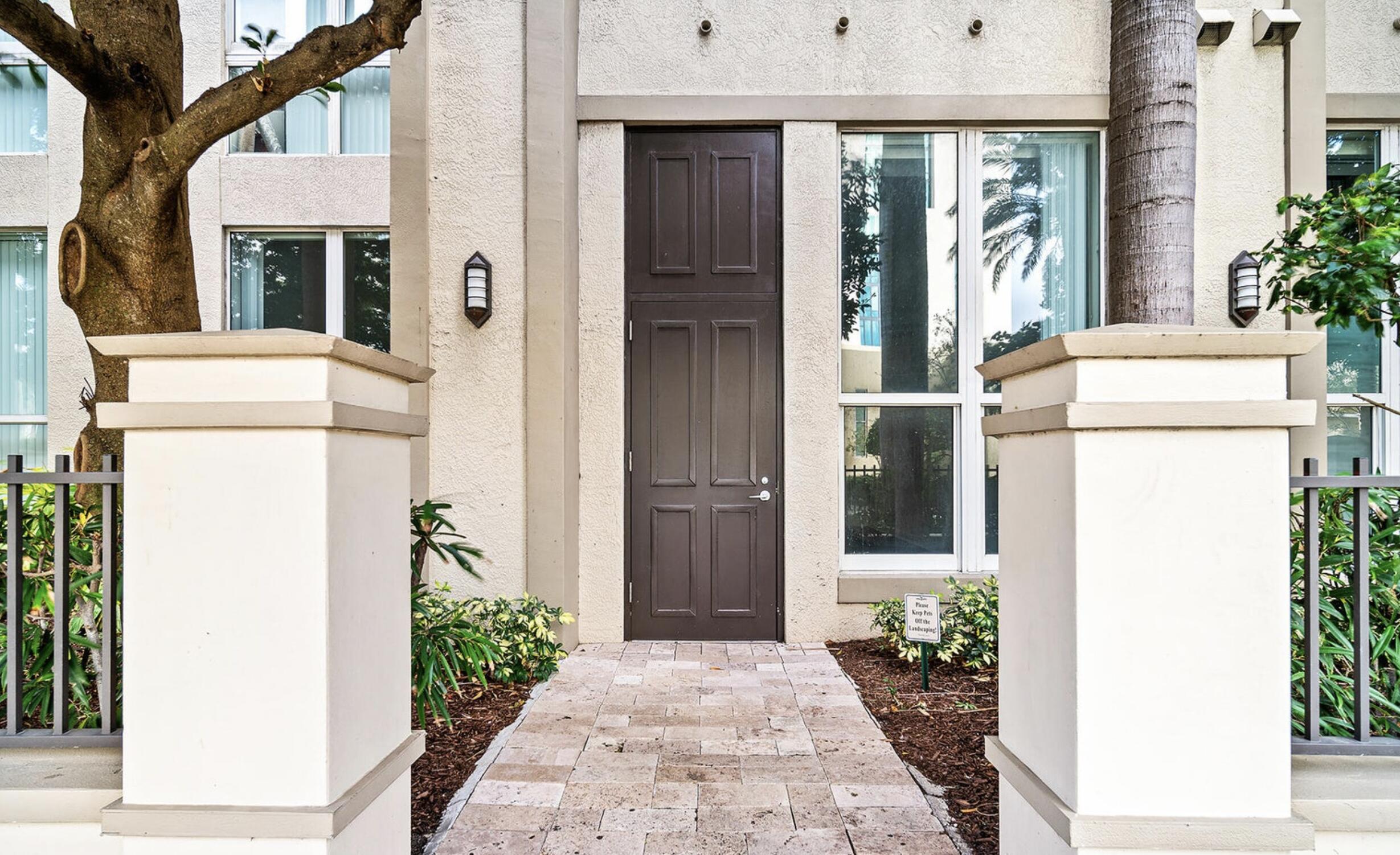 550 Okeechobee Boulevard 120