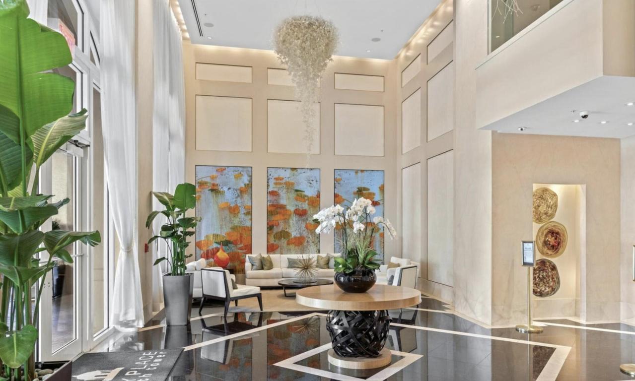 550 Okeechobee Boulevard 120