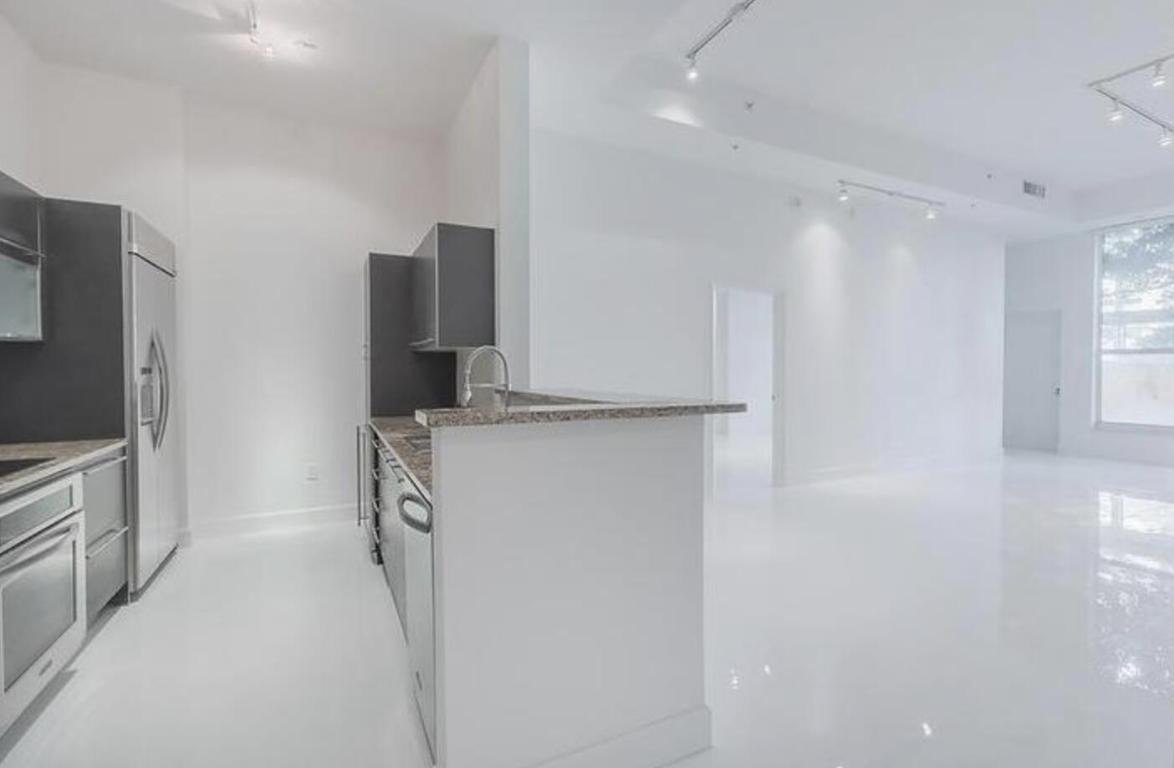 550 Okeechobee Boulevard 120