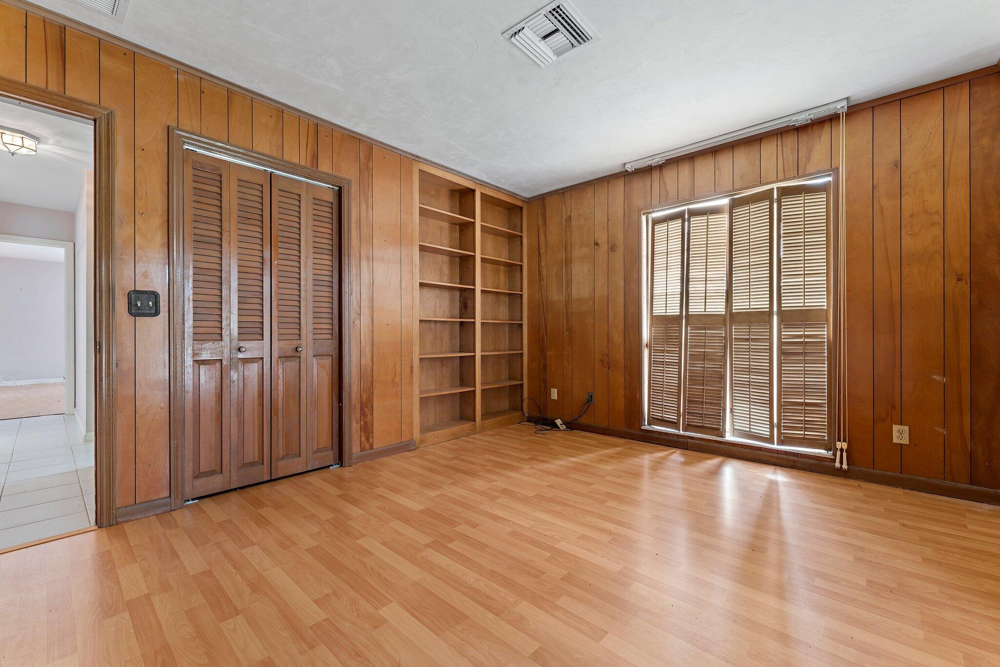 520 Overlook Drive