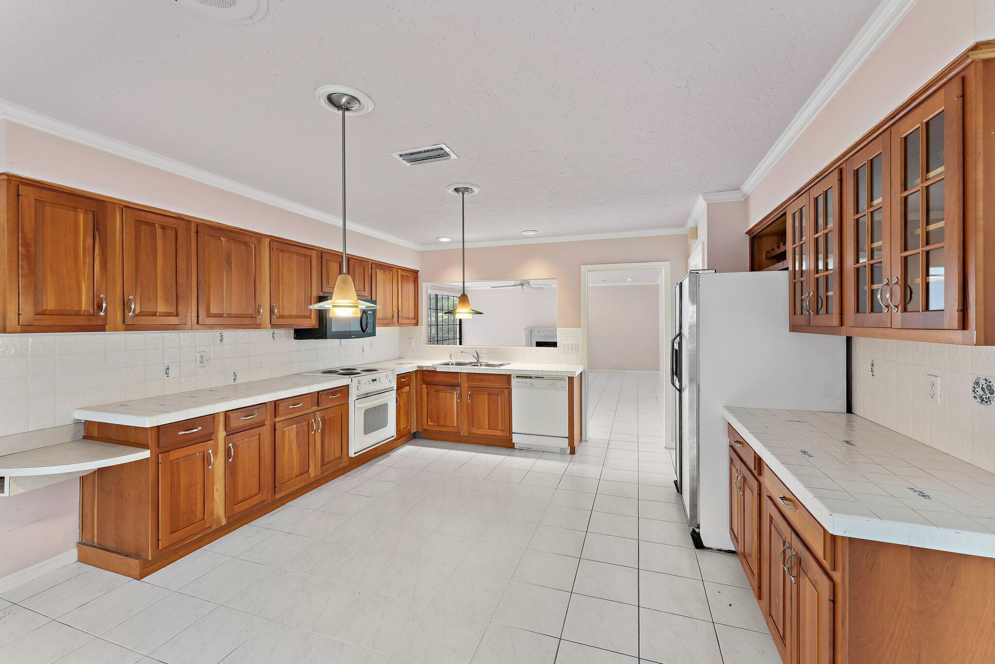 520 Overlook Drive