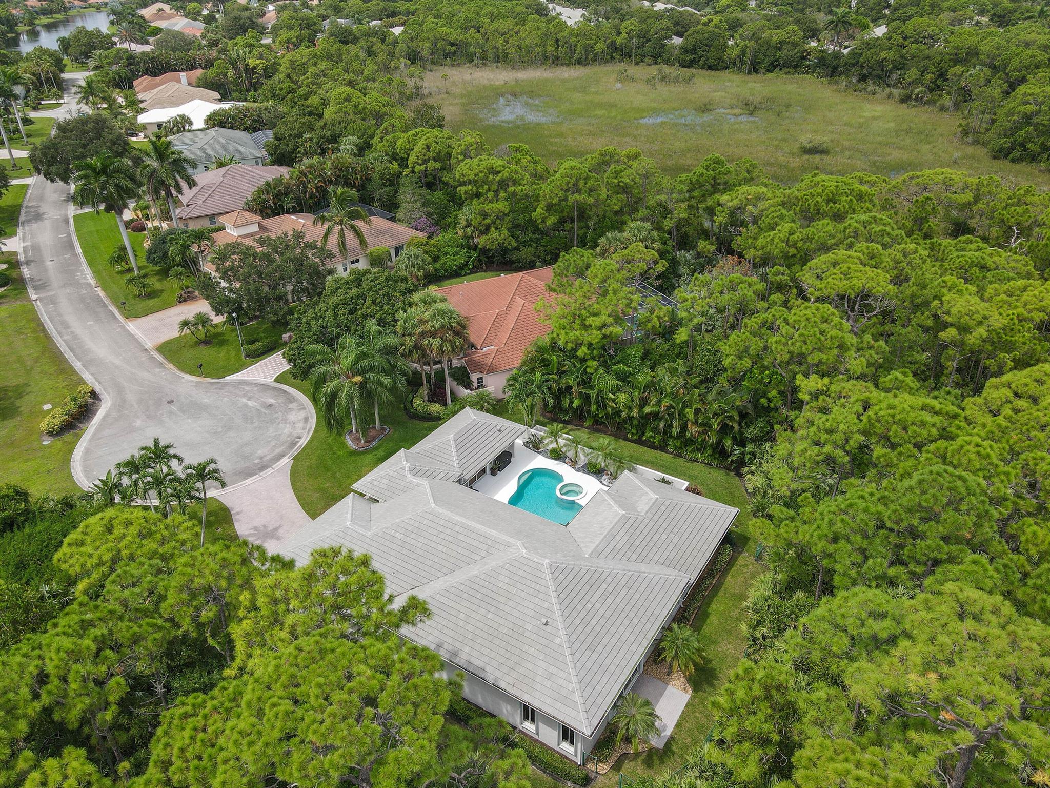 5429 SE Serenoa Terrace