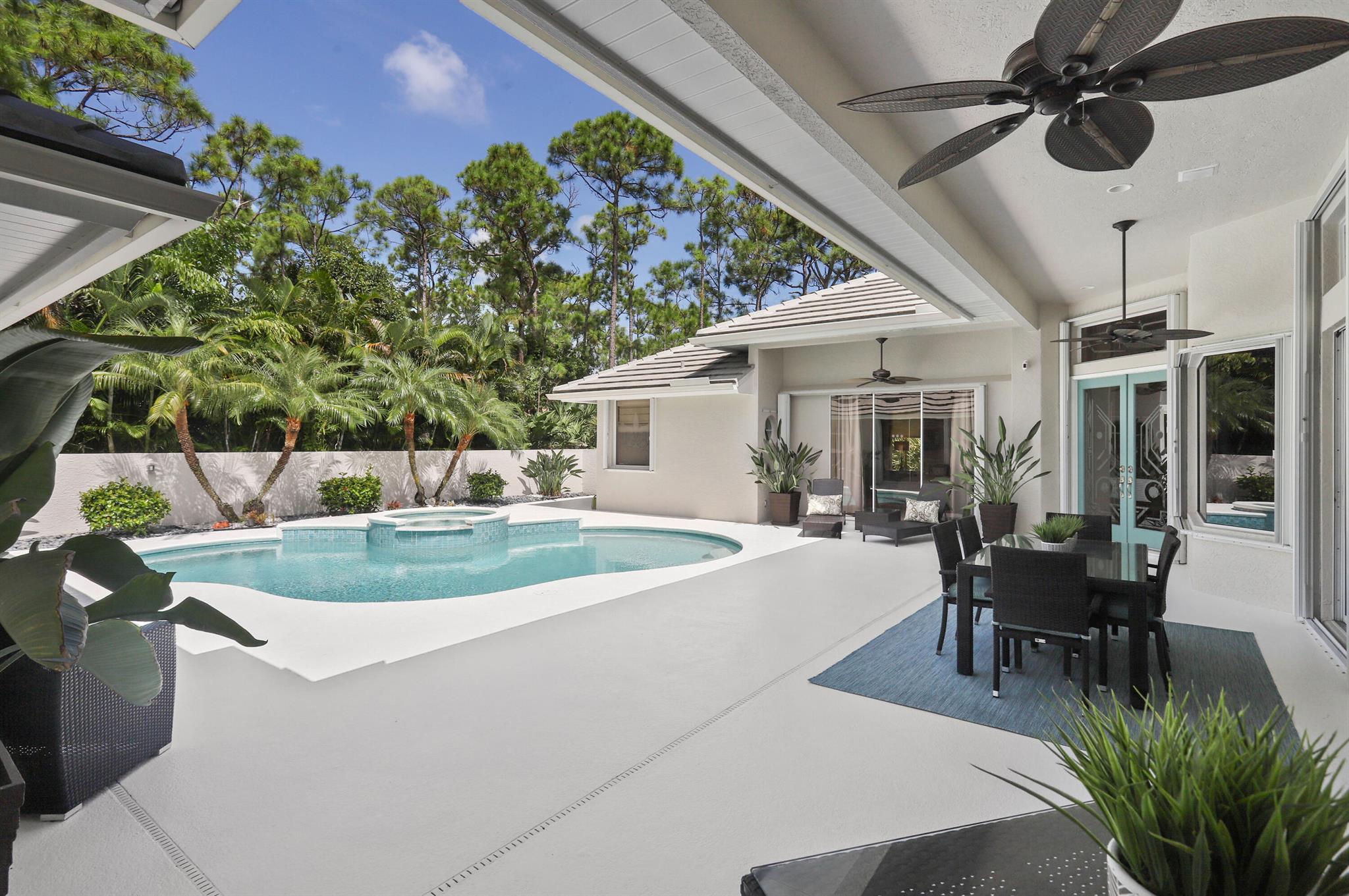 5429 SE Serenoa Terrace