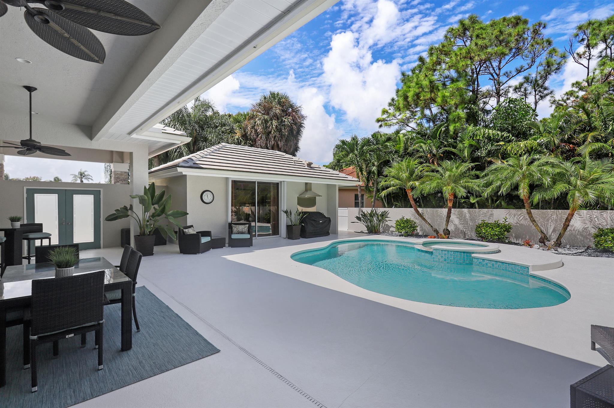 5429 SE Serenoa Terrace