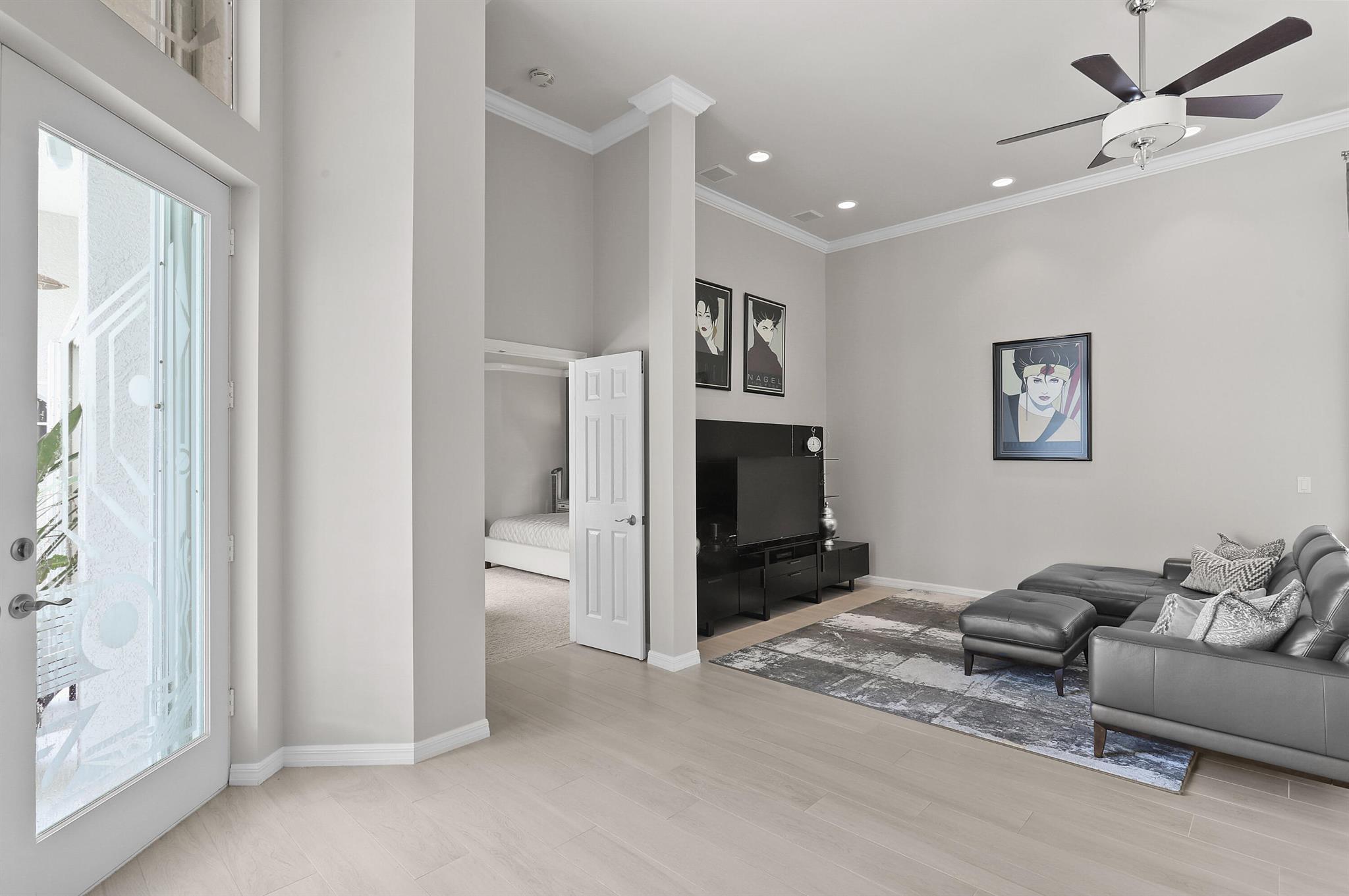 5429 SE Serenoa Terrace