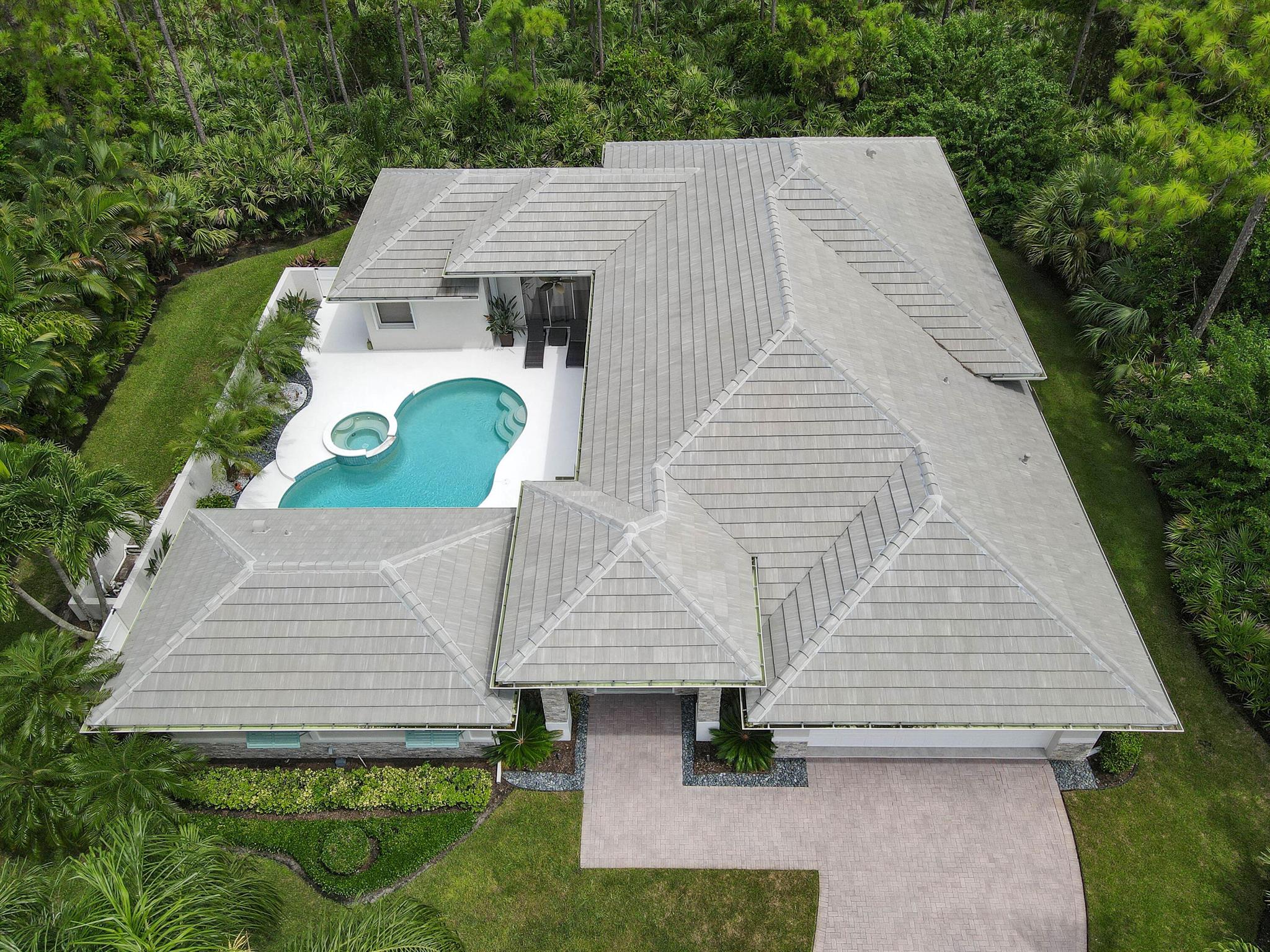 5429 SE Serenoa Terrace