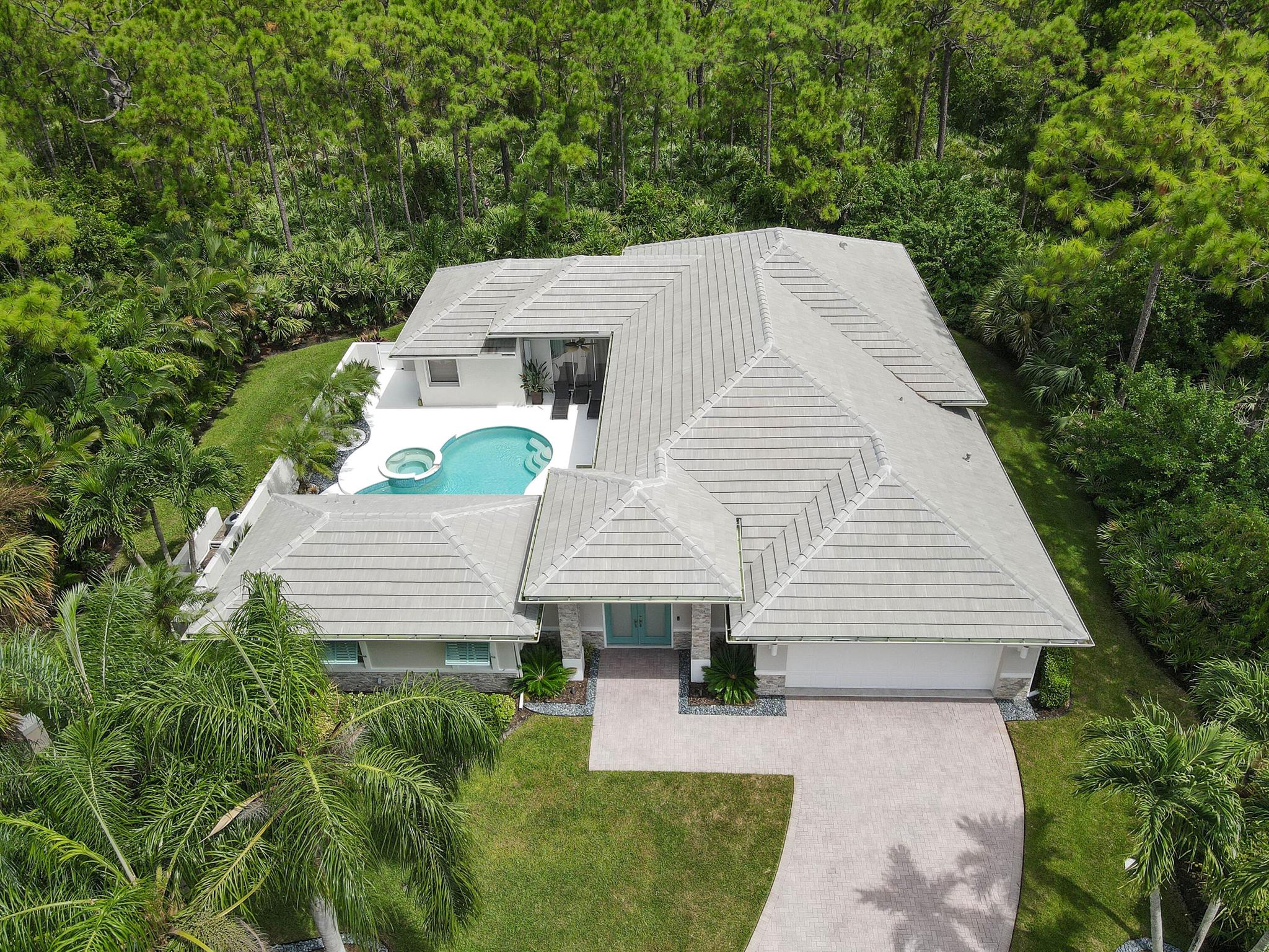 5429 SE Serenoa Terrace