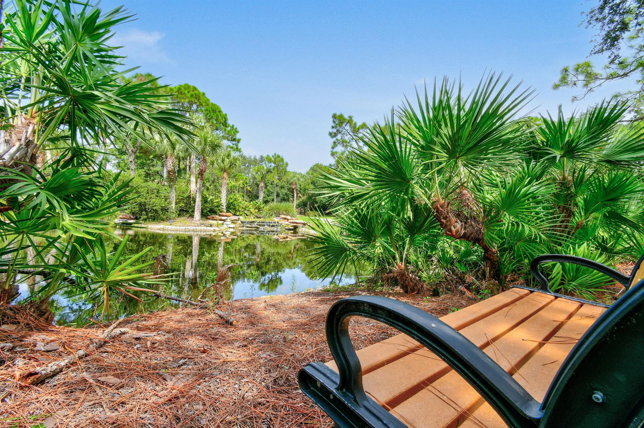 5429 SE Serenoa Terrace