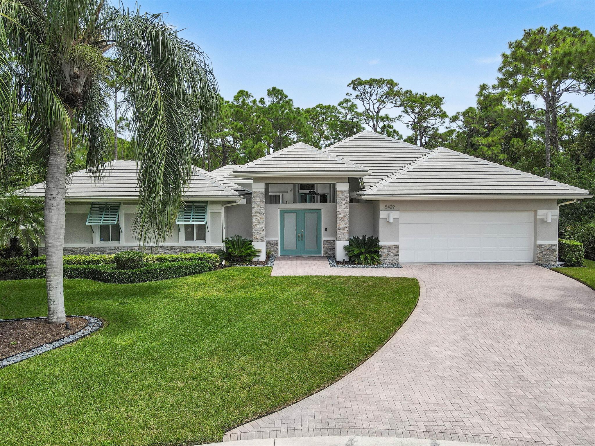 5429 SE Serenoa Terrace