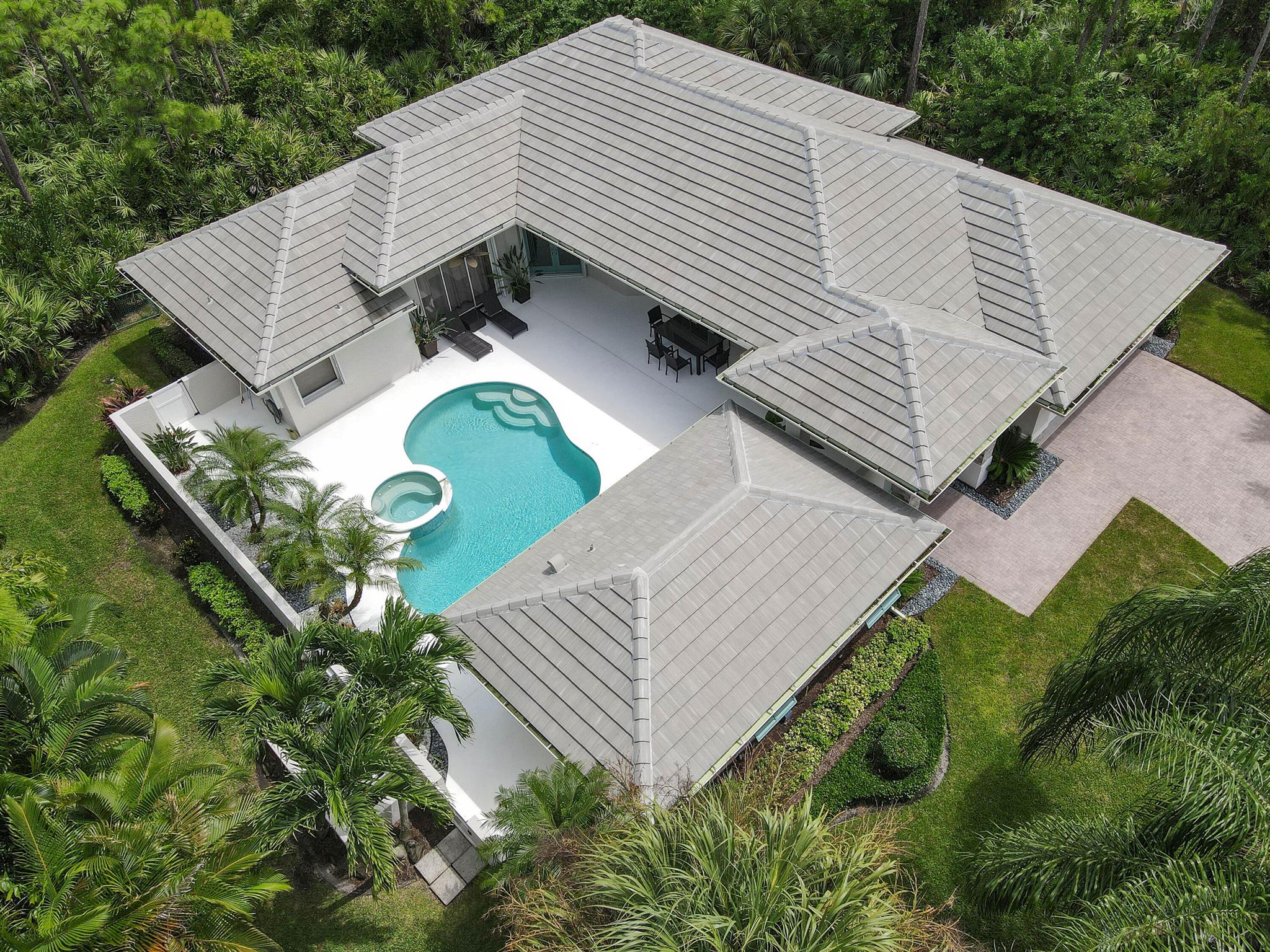 5429 SE Serenoa Terrace