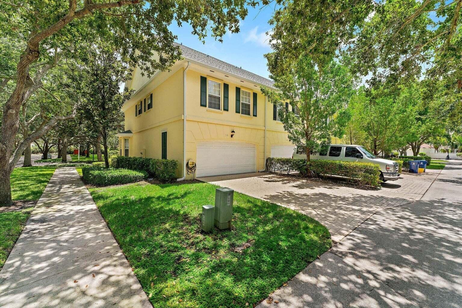 118 Redwood Drive