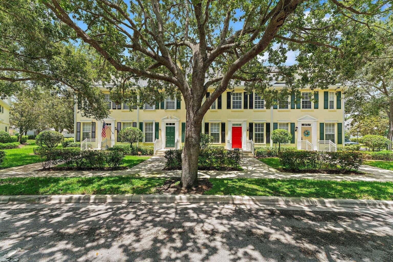 118 Redwood Drive