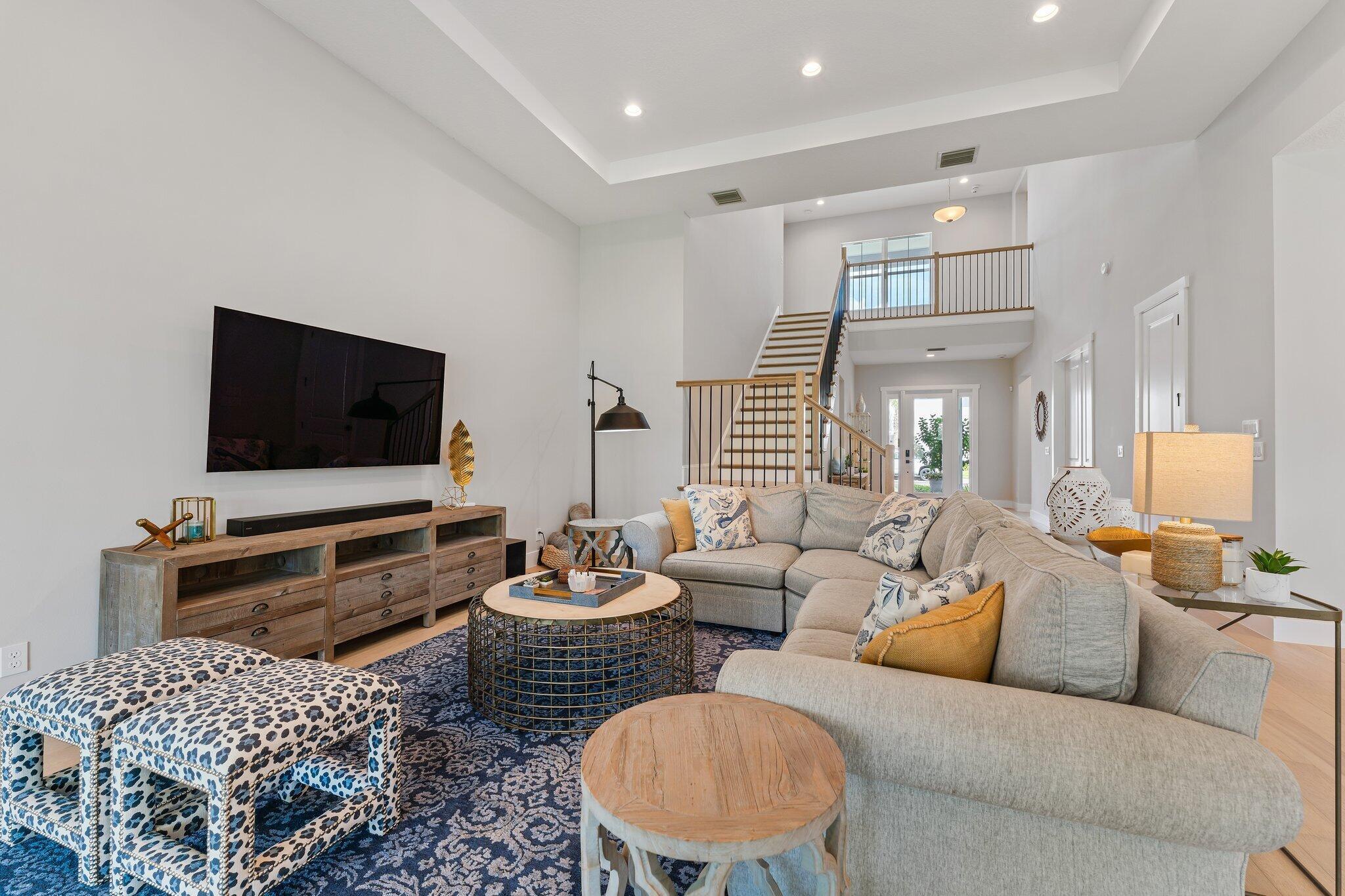 9316 Crestview Circle