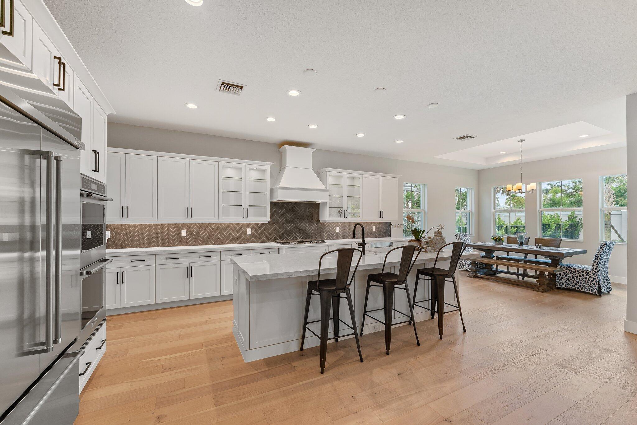 9316 Crestview Circle