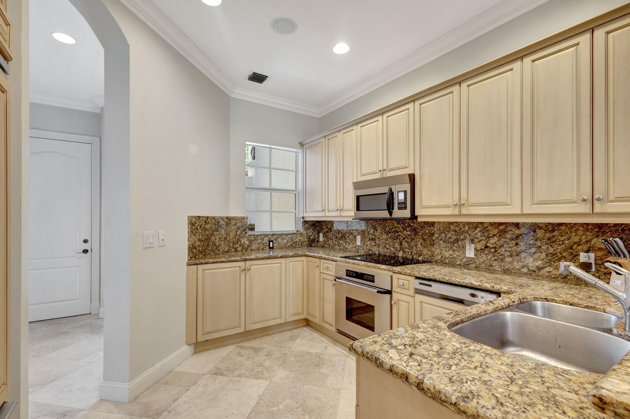 36 Marina Gardens Drive