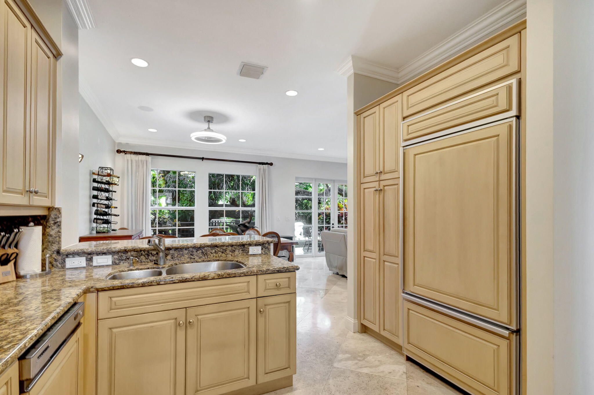 36 Marina Gardens Drive