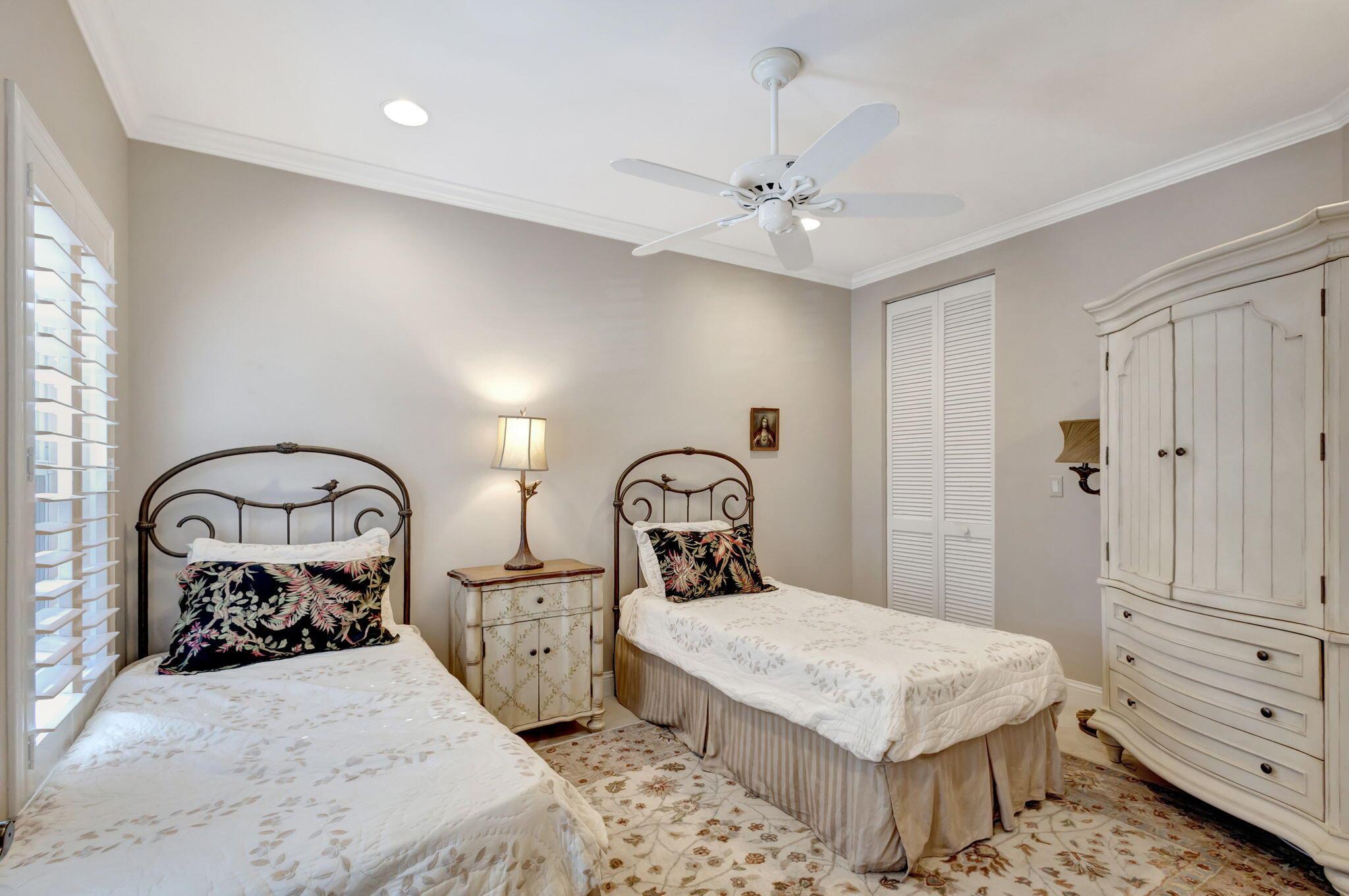 36 Marina Gardens Drive