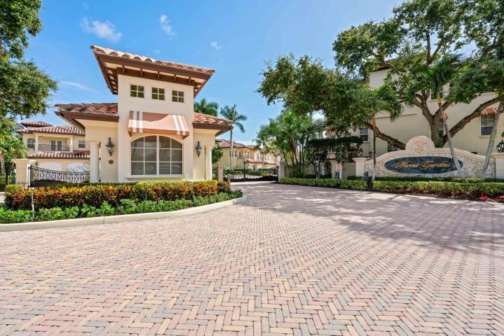 36 Marina Gardens Drive