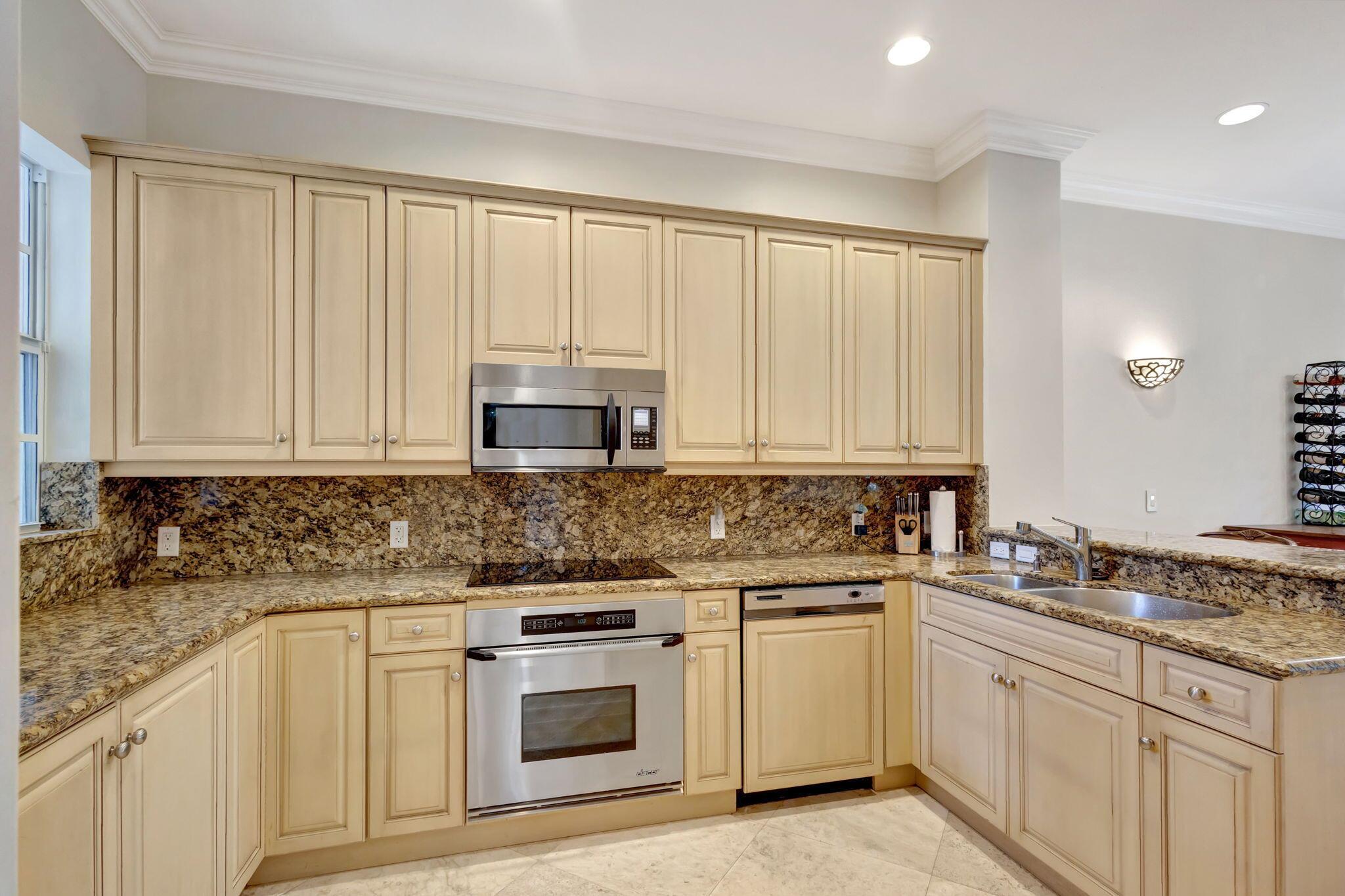 36 Marina Gardens Drive