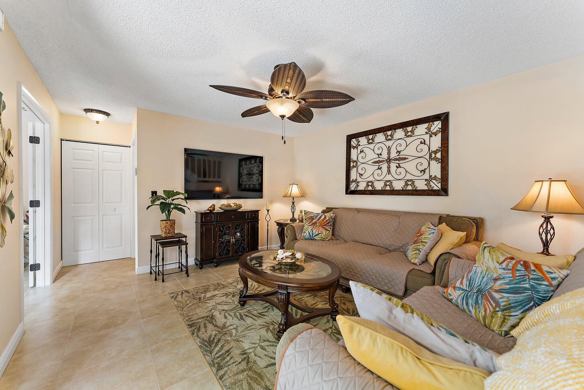 352 Prestwick Circle 2