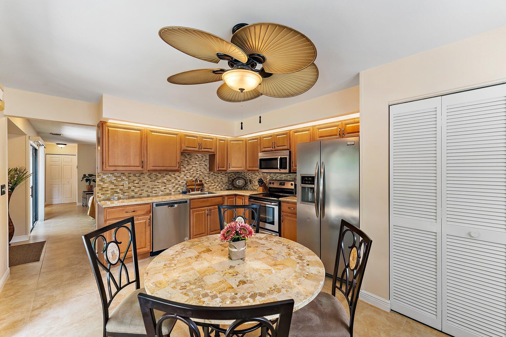 352 Prestwick Circle 2