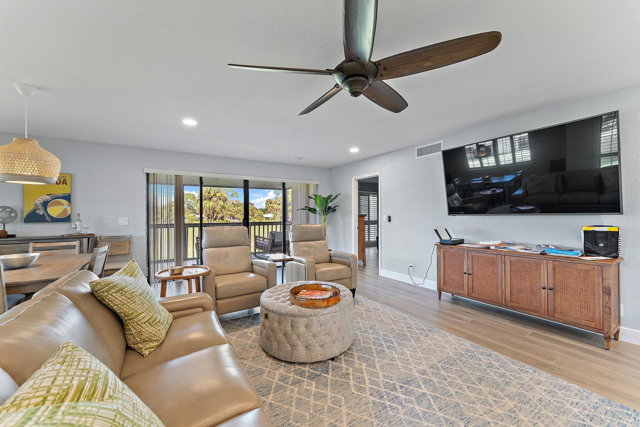 459 Brackenwood Lane N