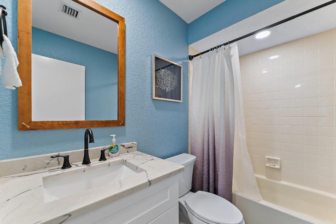 459 Brackenwood Lane N