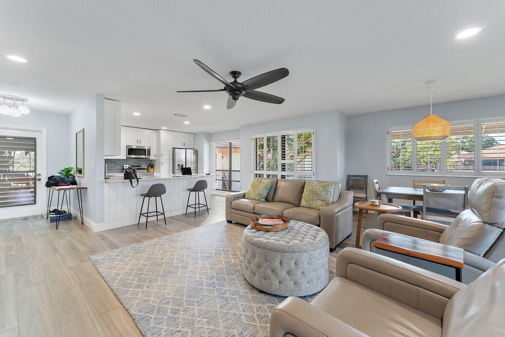 459 Brackenwood Lane N