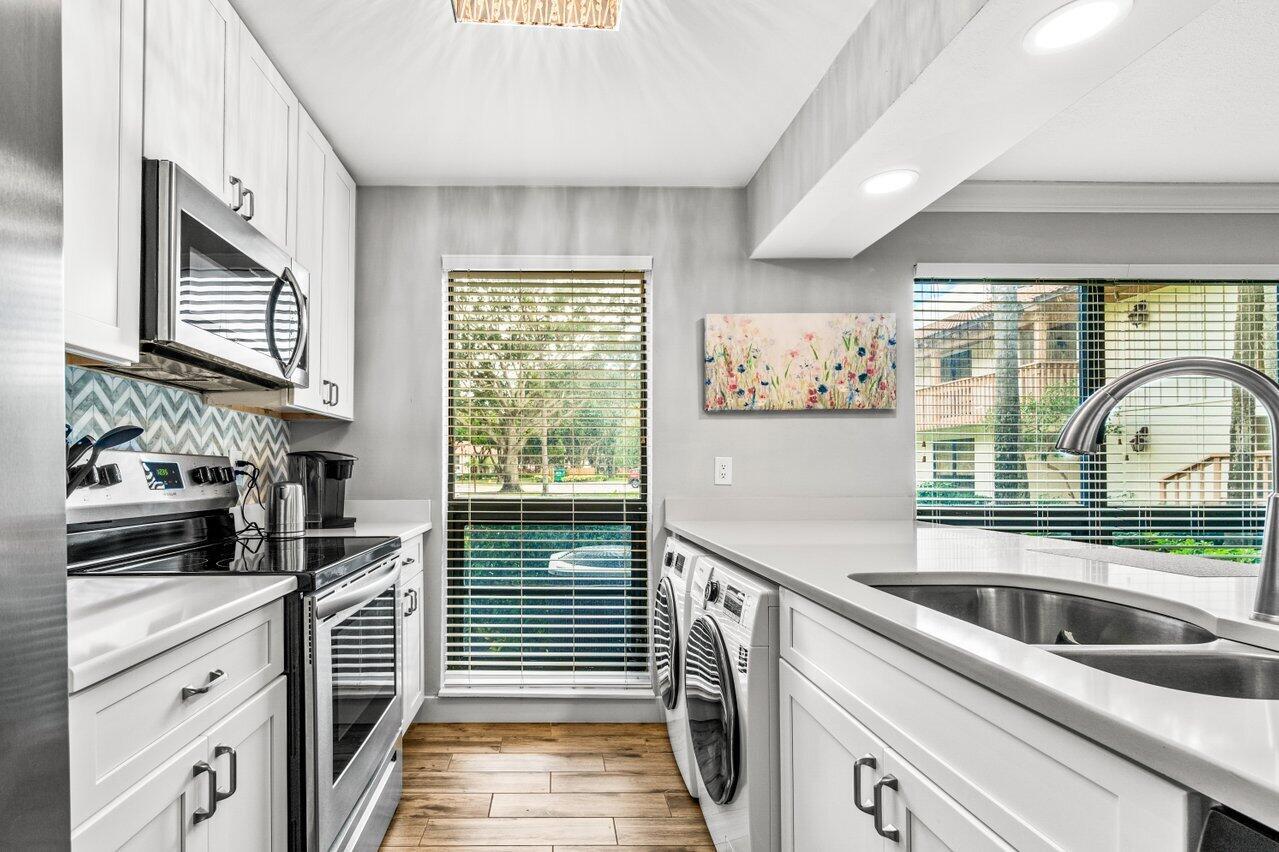 138 Brackenwood Road