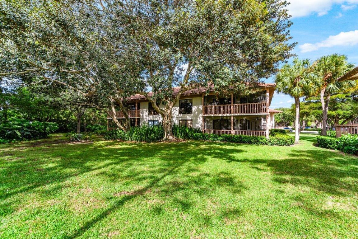 138 Brackenwood Road