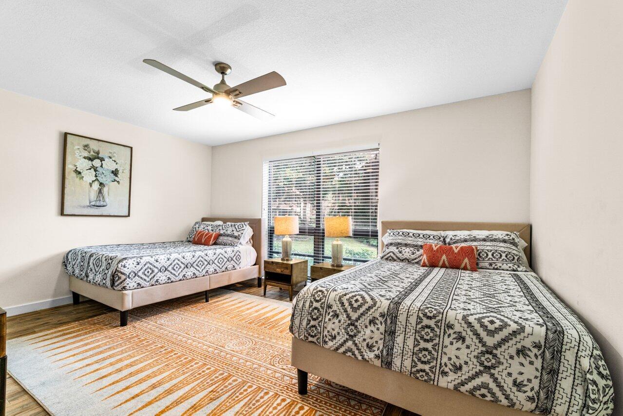 138 Brackenwood Road